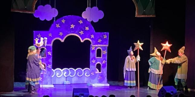 Детей мобилизованных из Мурманской области пригласили в театр кукол 